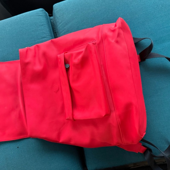 Hunter Bold Red Backpack - Picture 7 of 15